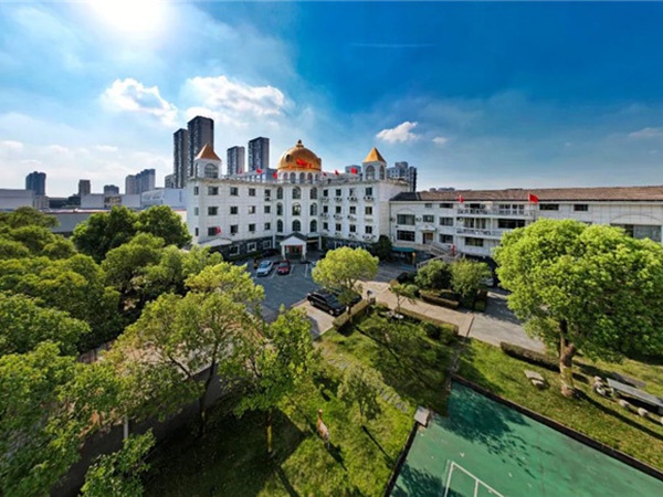堅守業(yè)盛堂集團使命，打造專業(yè)培訓團隊——學術培訓部