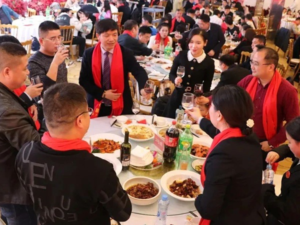 錦志卓越，閃耀未來 | 業(yè)盛堂集團2021年總結(jié)表彰暨2022年新春聯(lián)歡會精彩回顧